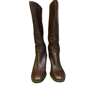 Bloomingdales Boots, Brown, Size 7.5